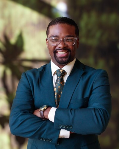 Dr. Titus Moten